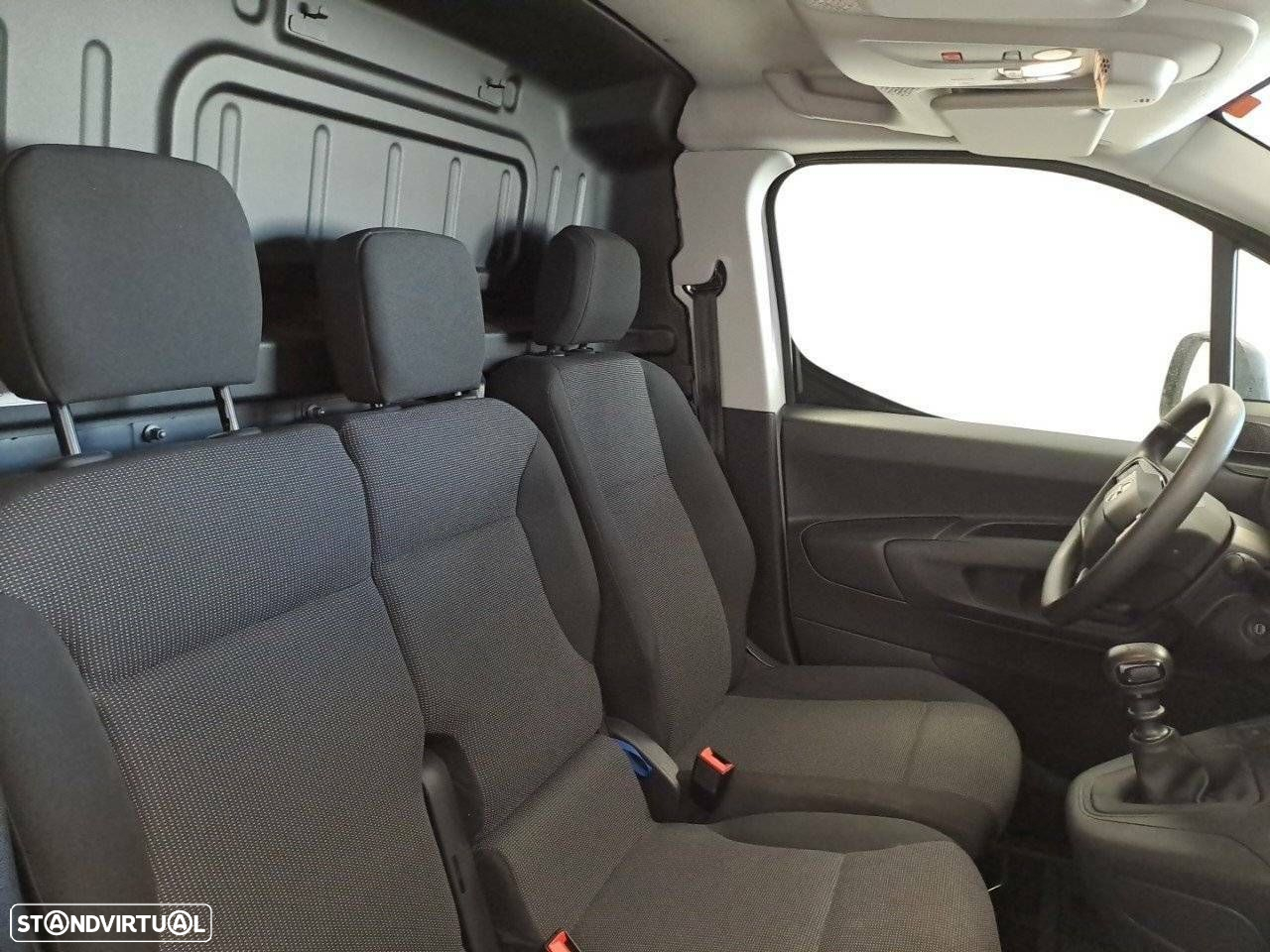Opel Combo E15DT, E6.4 & MT6 S&S - 10
