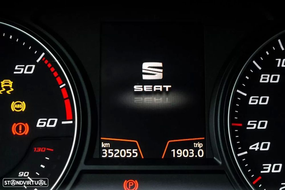 SEAT Leon ST 1.6 TDI Reference S/S - 17