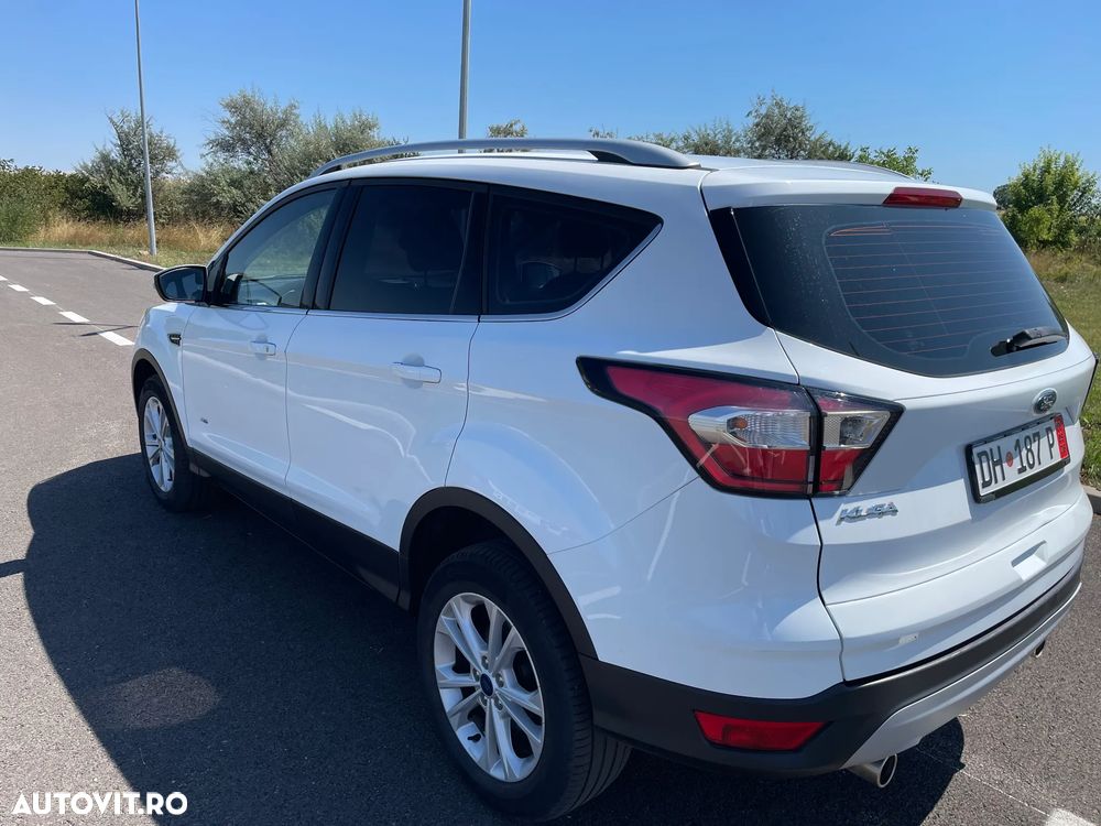 Ford Kuga 2.0 TDCi 4x4 Aut. Titanium - 9