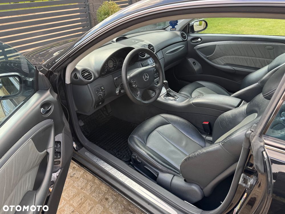 Mercedes-Benz CLK Coupe 200 Kompressor Automatik Avantgarde - 17