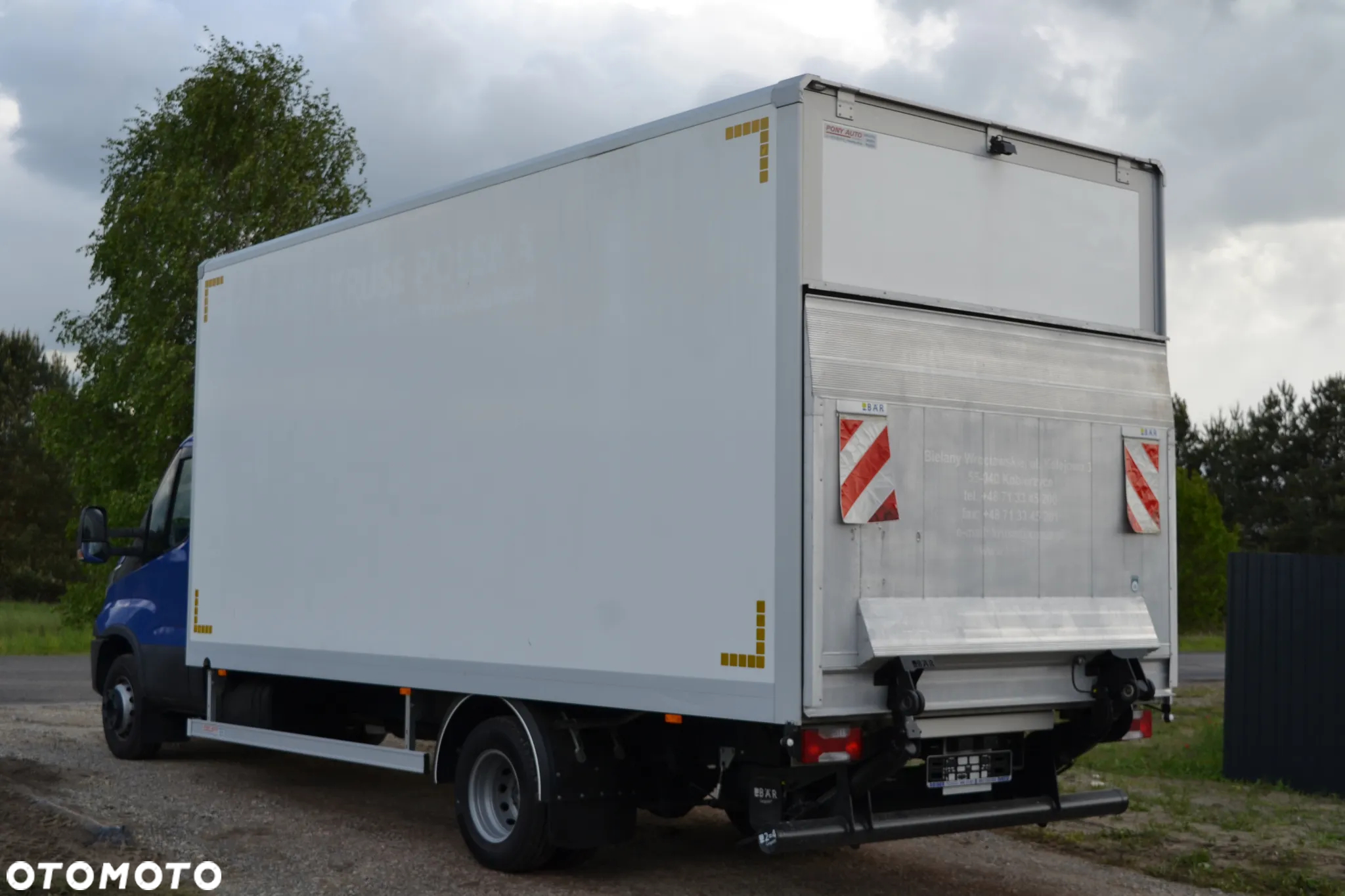 Iveco Daily 72-180 72C18 Kontener Izotermiczny Izoterma Winda 1000 KG Boczne drzwi 65C 70C SALON PL - 4