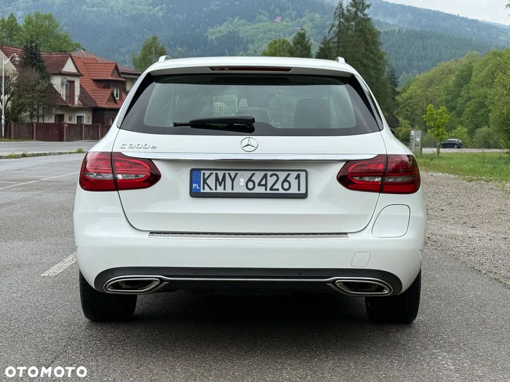 Mercedes-Benz Klasa C 300 e 9G-TRONIC Avantgarde - 4
