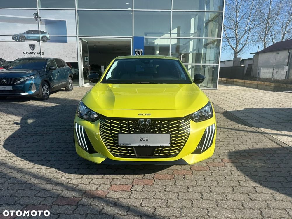 Peugeot 208 - 4