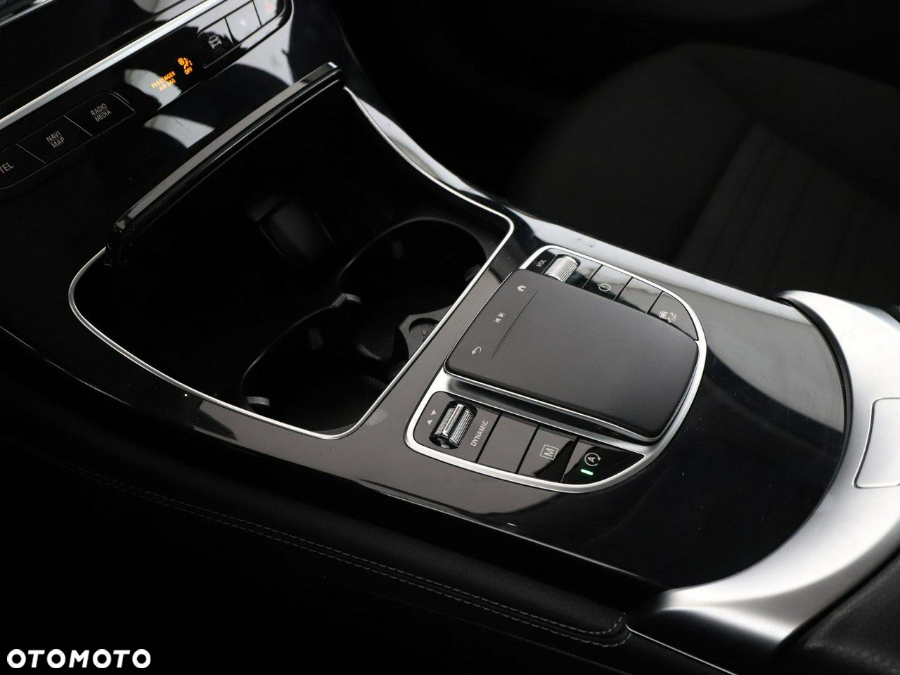 Mercedes-Benz GLC 200 d 4-Matic Business Edition - 29