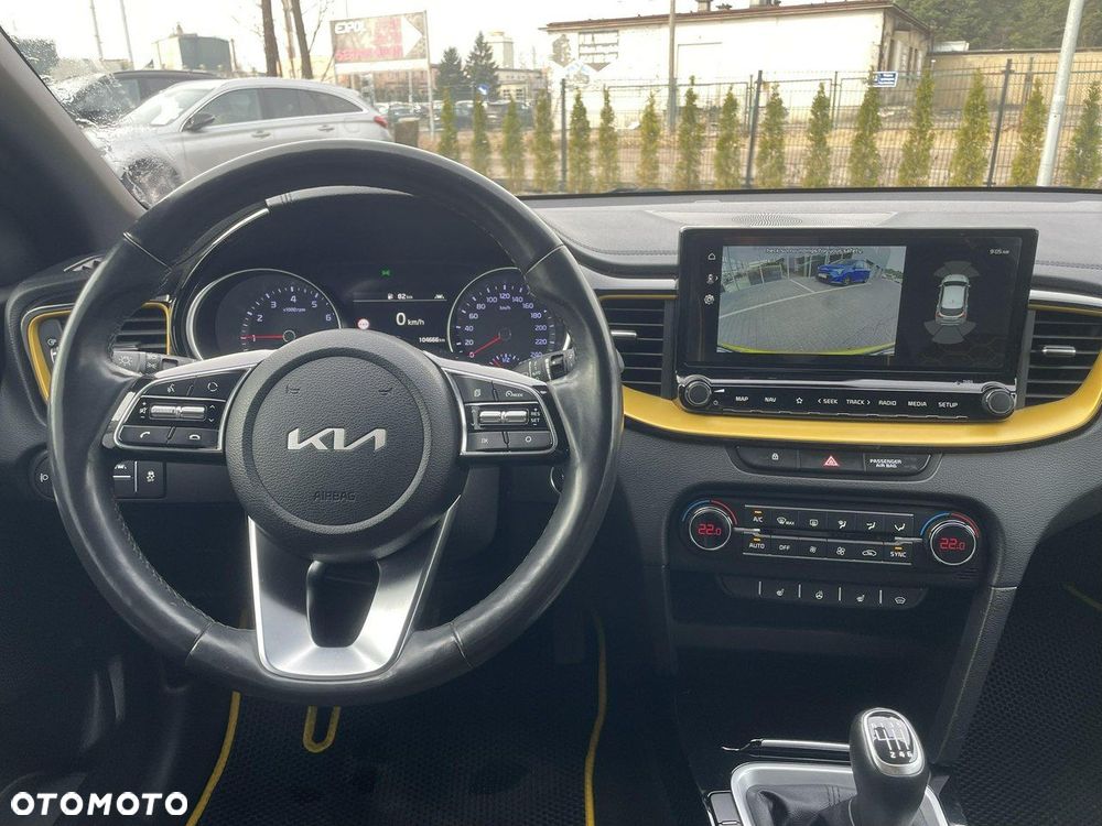 Kia XCeed 1.5 T-GDI Business Line - 13