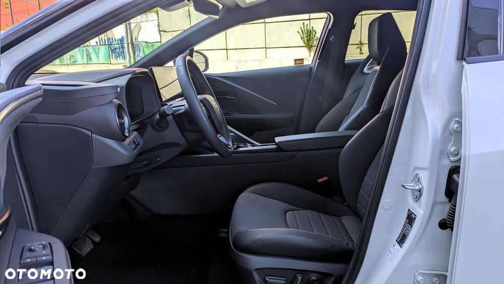 Toyota C-HR 1.8 Hybrid Executive - 8
