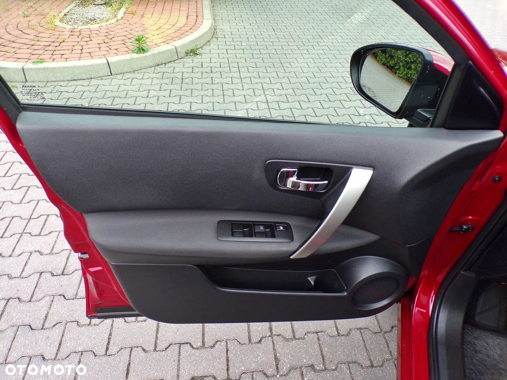 Nissan Qashqai 1.6 360 - 17