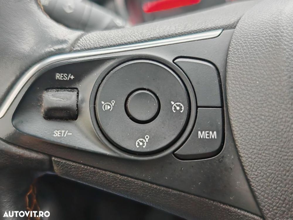 Opel Crossland X 1.2 Start/Stop Automatik Ultimate - 22