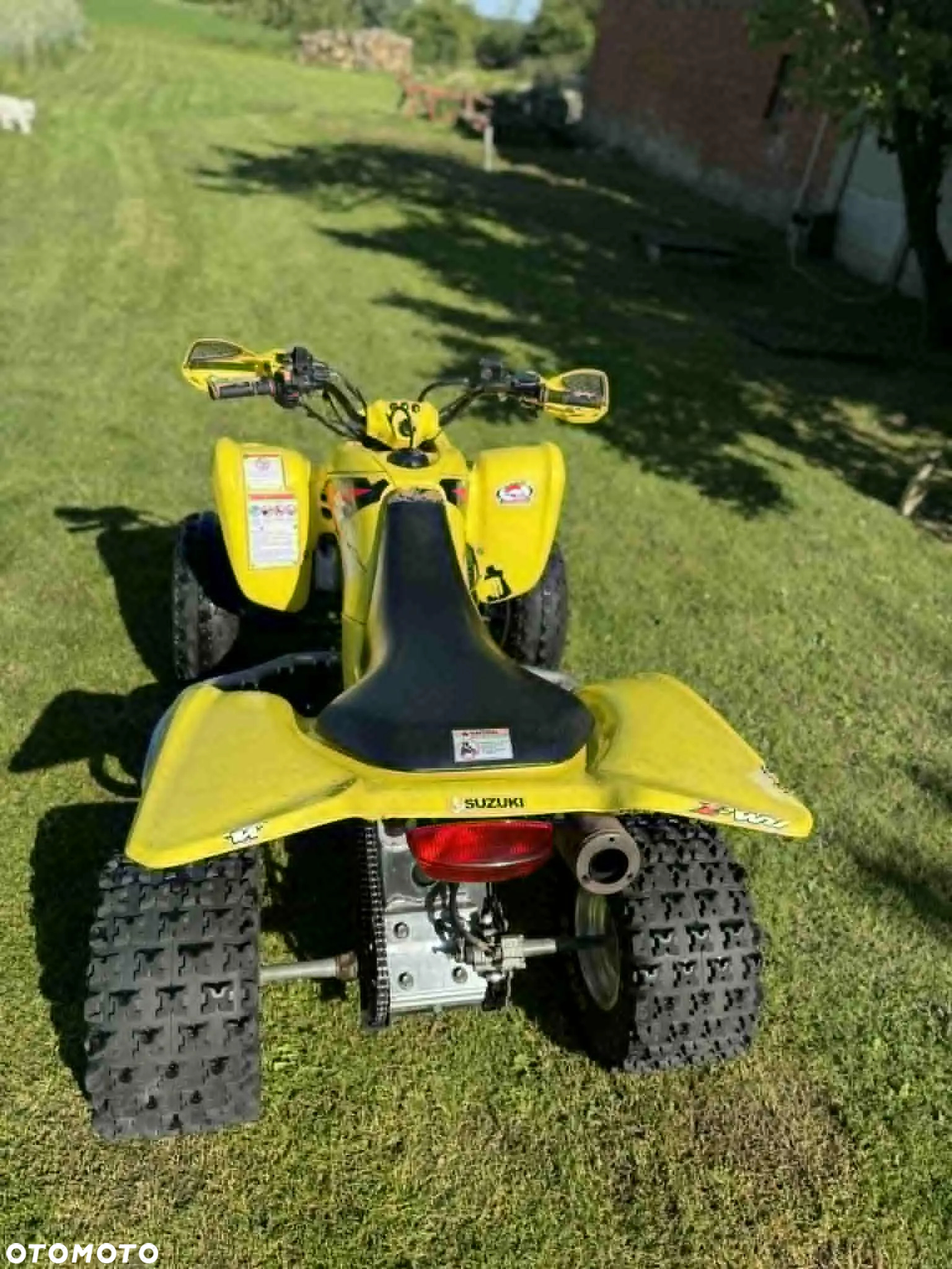 Suzuki Inny - 3