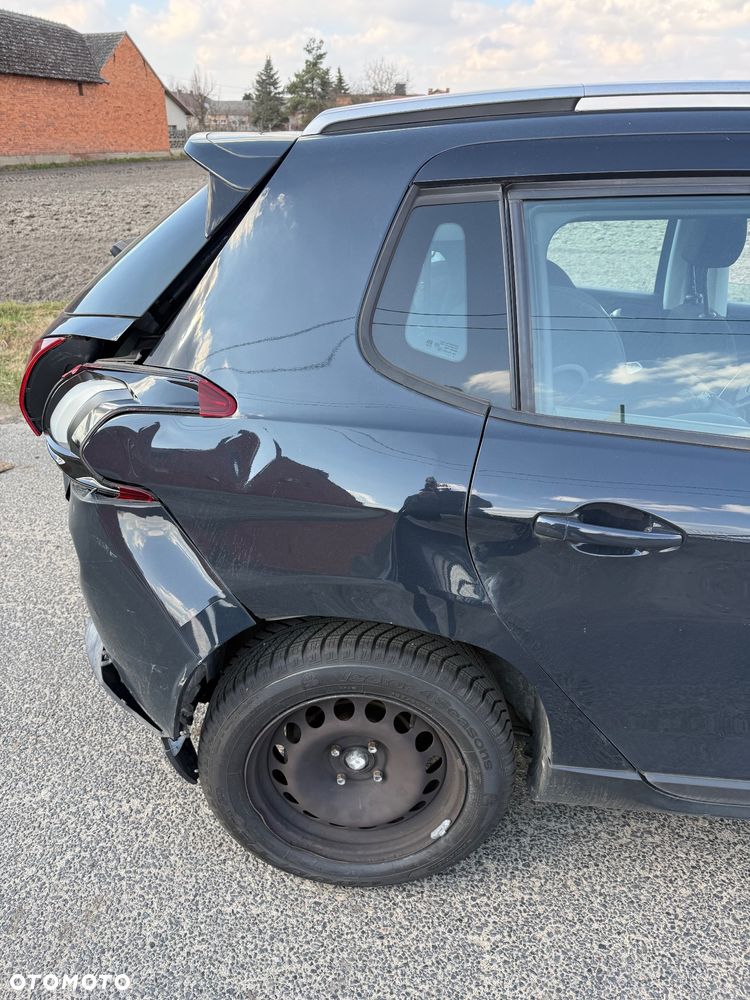 Peugeot 2008 BlueHDi 100 STOP & START Signature - 6