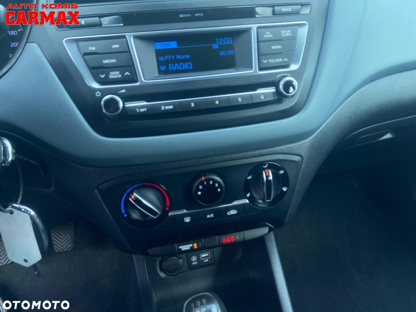 Hyundai i20 - 15