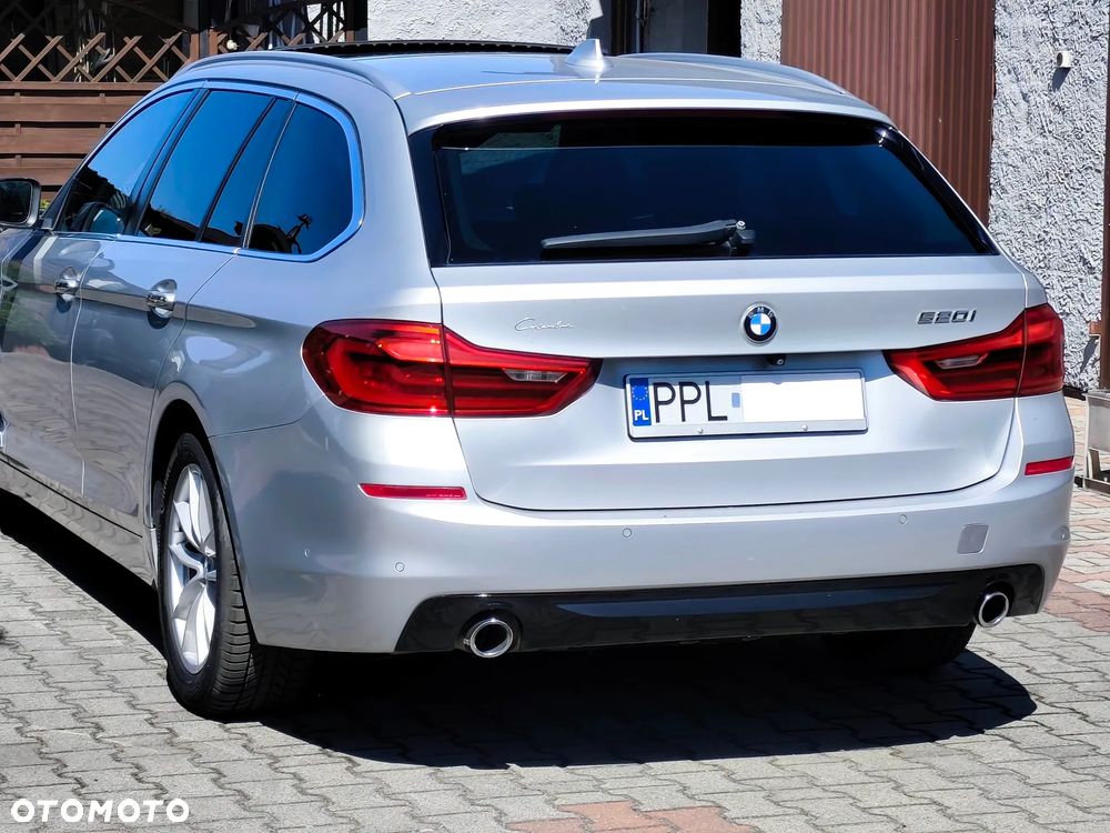 BMW Seria 5 520i GPF Luxury Line sport - 7