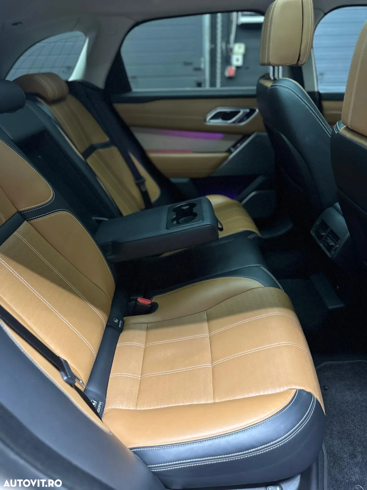 Land Rover Range Rover Velar 3.0 First Edition - 11