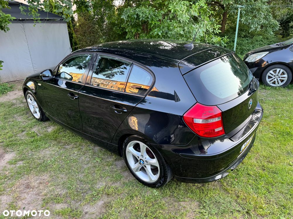 BMW Seria 1 116i - 10