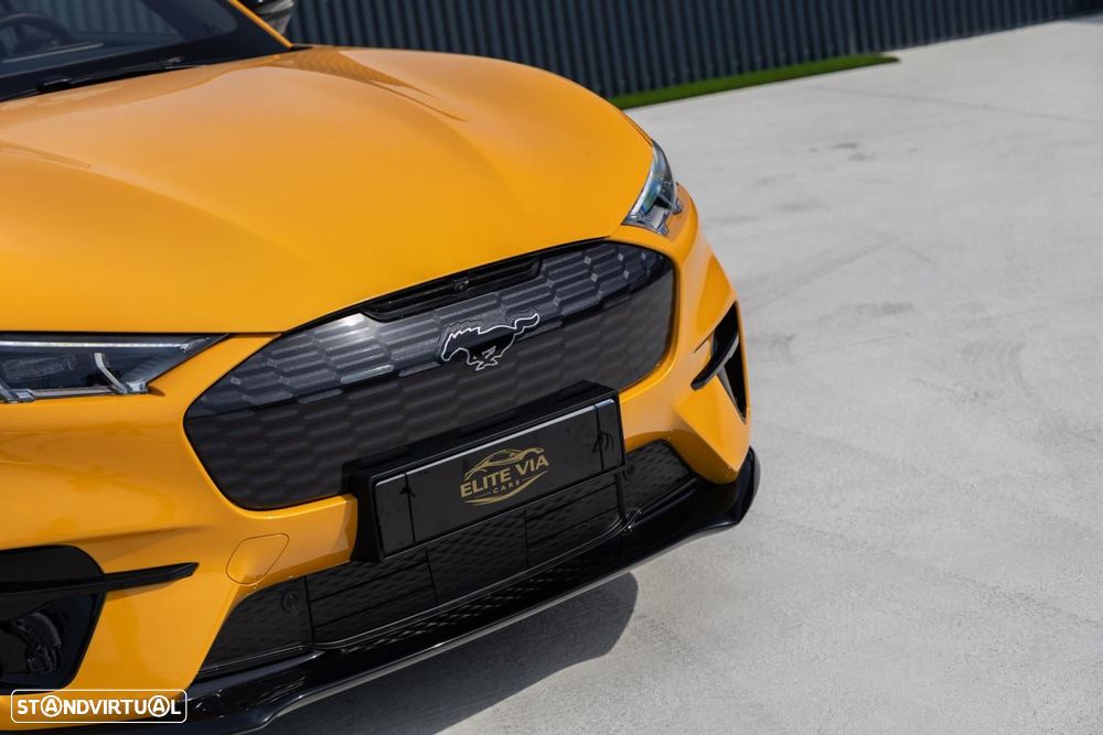 Ford Mustang Mach-E GT AWD - 8
