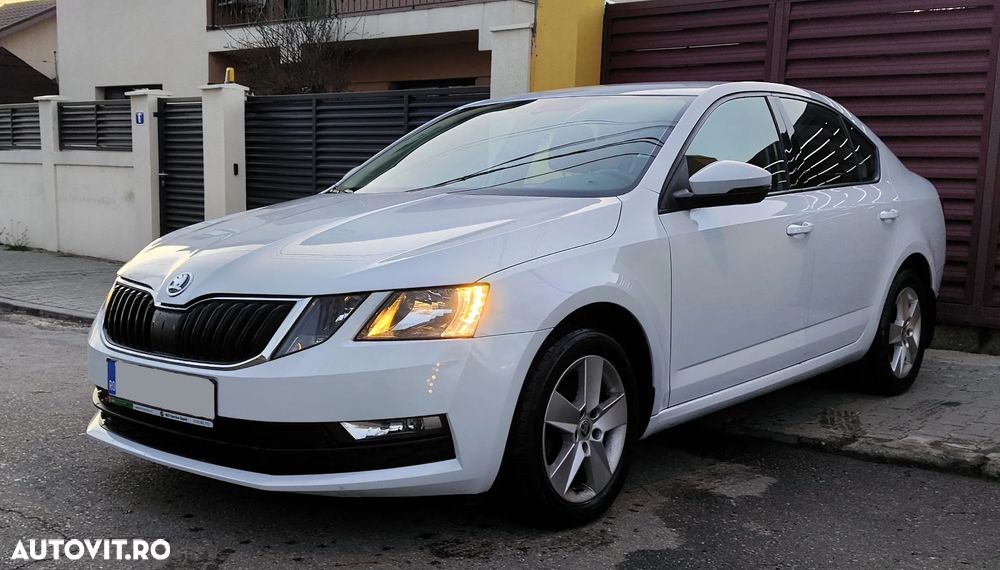 Skoda Octavia 2.0 TDI Style - 1