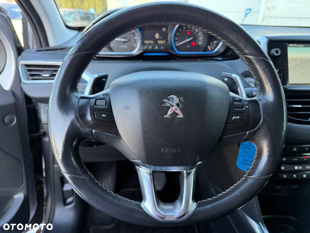 Peugeot 2008 PureTech 82 ETG5 STOP&START Allure - 13