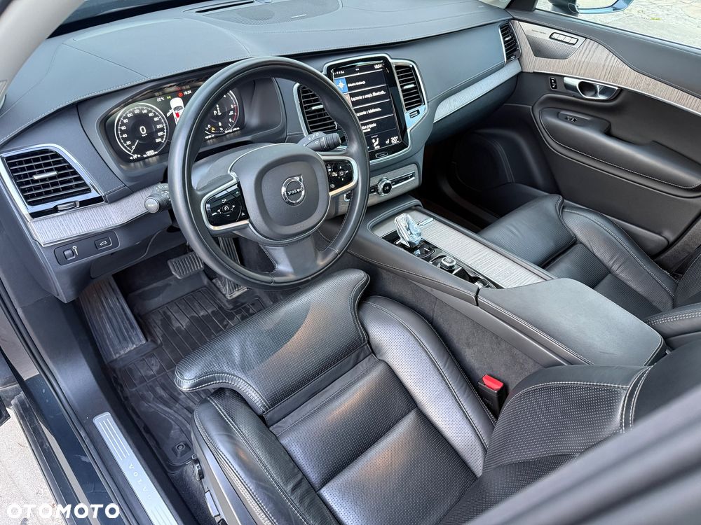 Volvo XC 90 B5 D AWD Plus Bright - 12