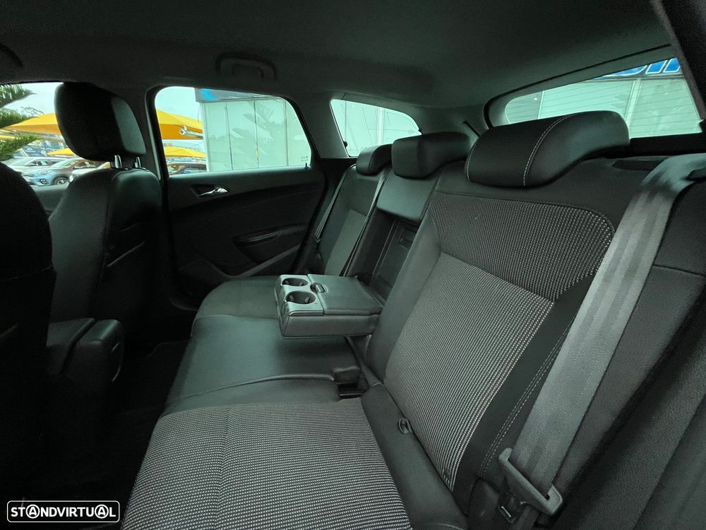 Opel Astra Sports Tourer 1.6 CDTi Excite S/S - 42