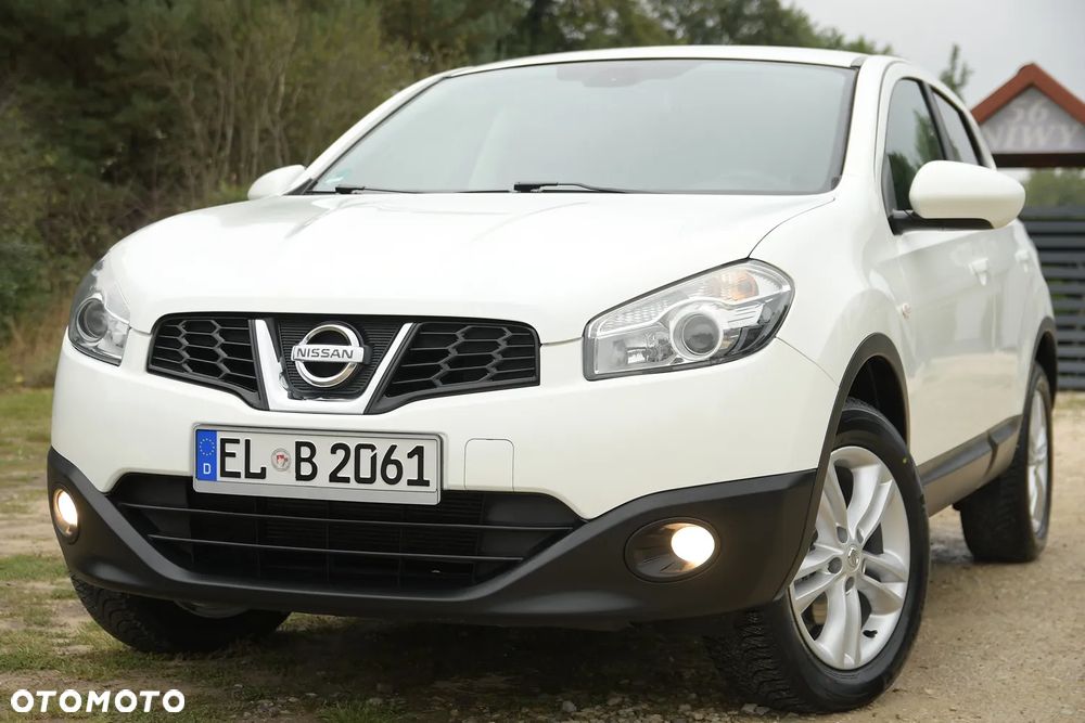 Nissan Qashqai 1.6 visia - 2