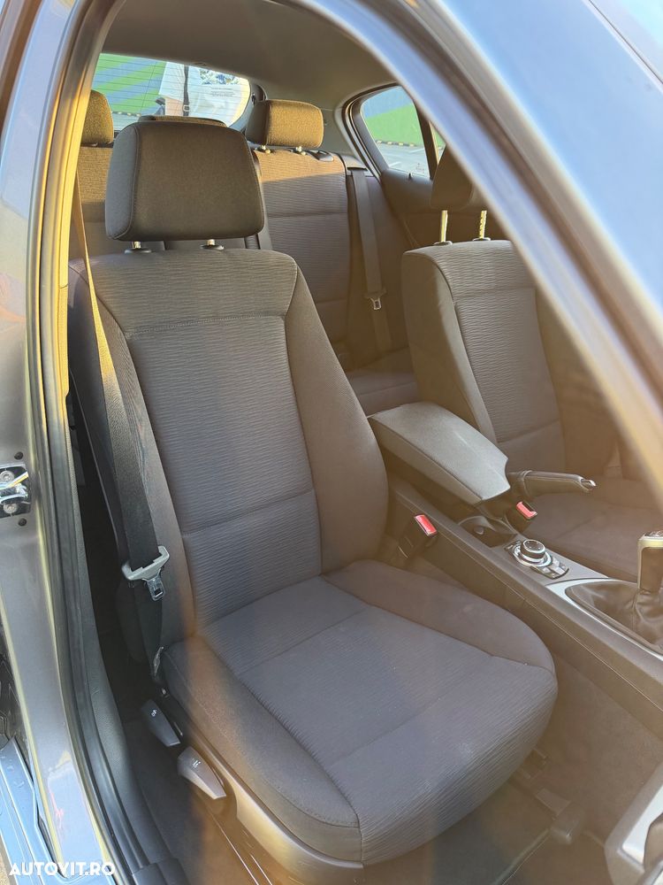 BMW Seria 1 118d - 14
