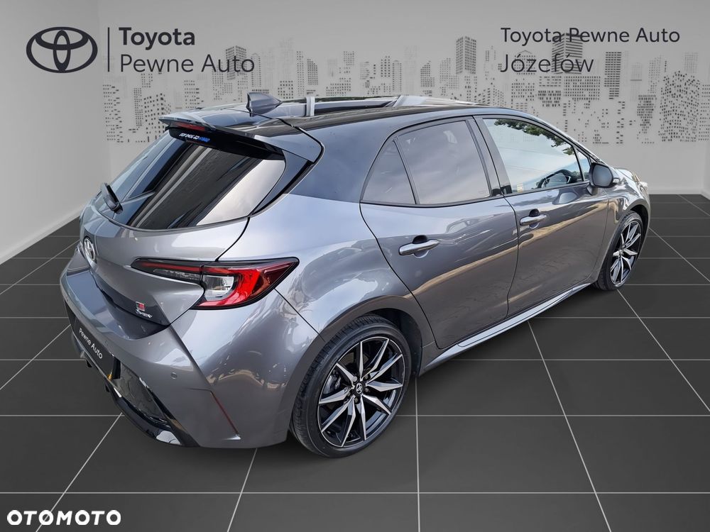 Toyota Corolla - 5