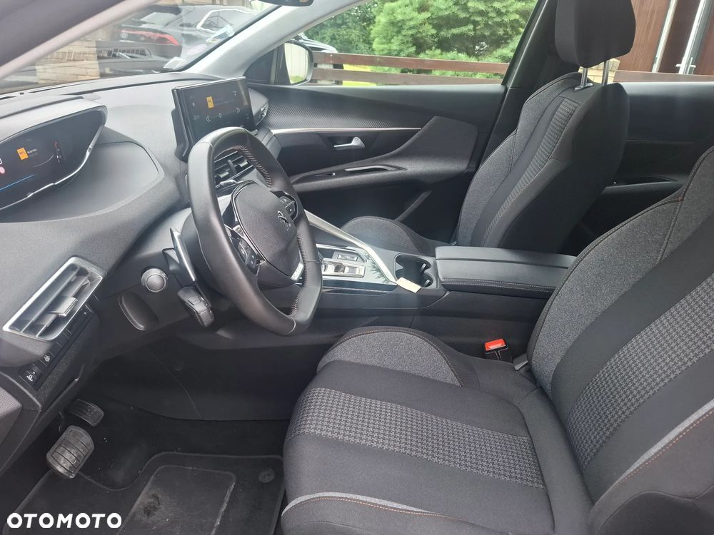 Peugeot 3008 1.2 PureTech Active Pack S&S EAT8 - 11