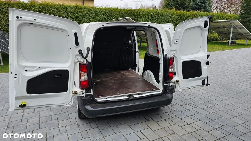 Peugeot PARTNER - 16
