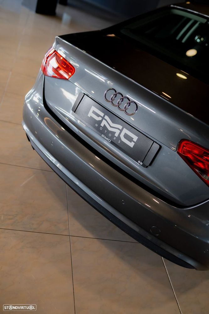 Audi A4 2.0 TDI Advance - 41