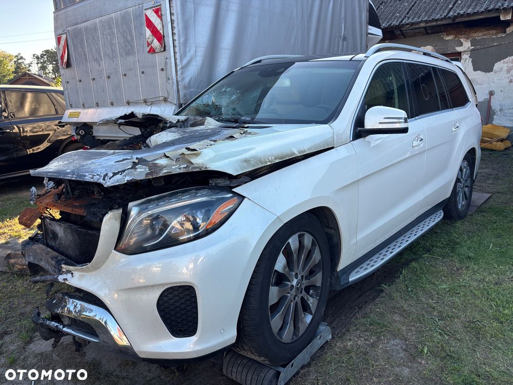 Mercedes-Benz GL 400 4Matic 7G-TRONIC - 1