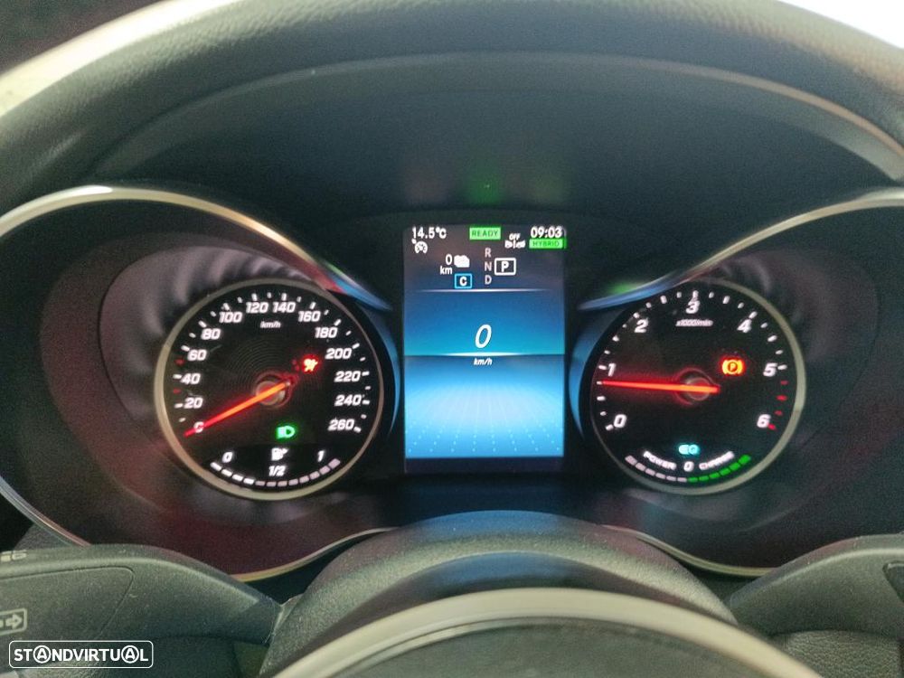 Mercedes-Benz C 300 de Avantgarde - 7