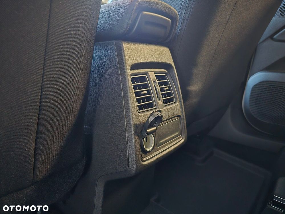 Renault Captur - 17