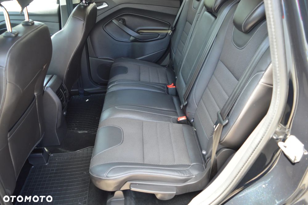 Ford Kuga 1.6 EcoBoost 2x4 Titanium - 15