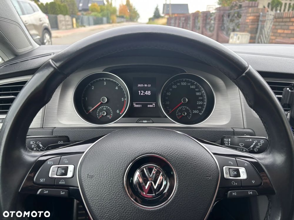 Volkswagen Golf 2.0 TDI BlueMotion Technology DSG Comfortline - 11