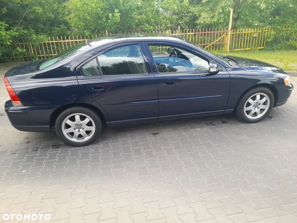 Volvo S60 2.4 Momentum - 9