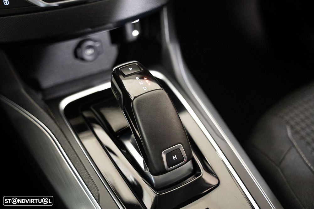 Peugeot 308 1.2 PureTech Allure EAT8 - 15