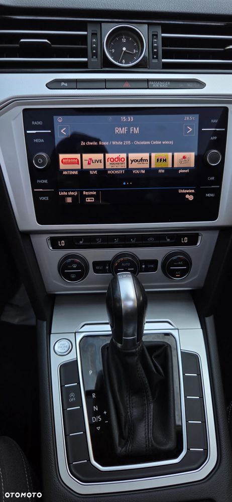 Volkswagen Passat Variant 2.0 TDI EVO Business DSG - 25