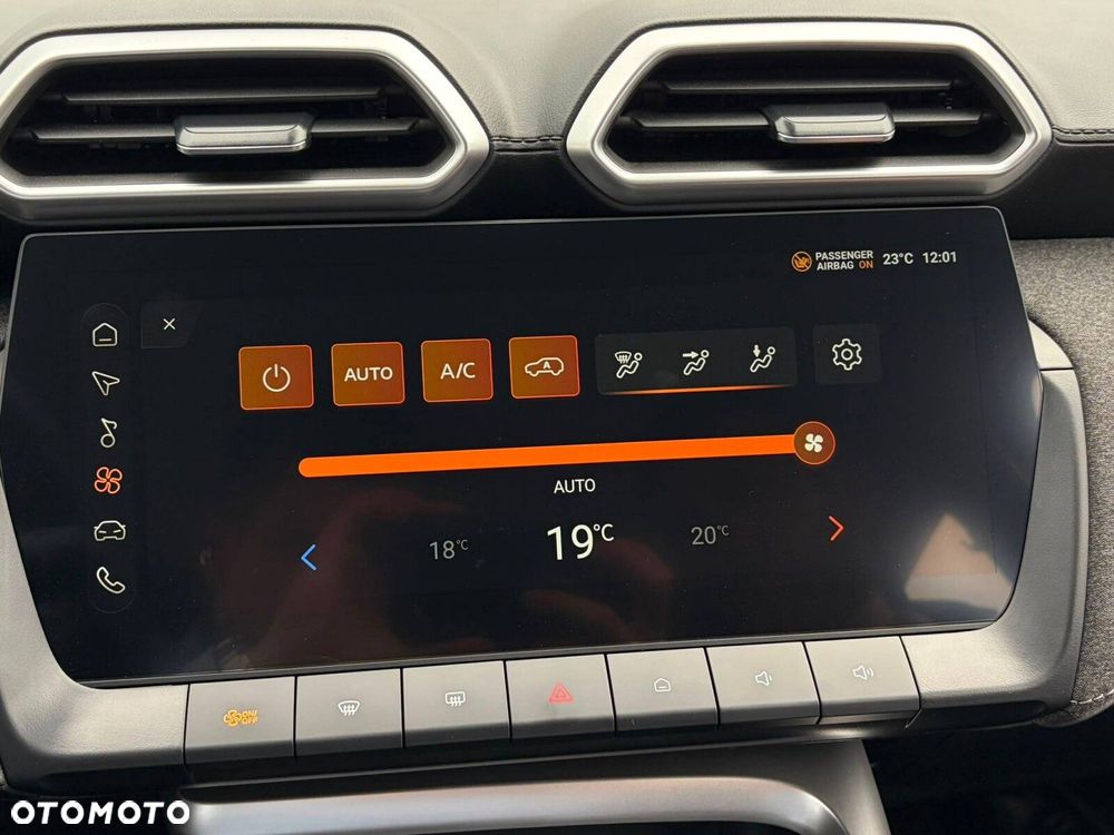 MG ZS Hybrid+ - 28