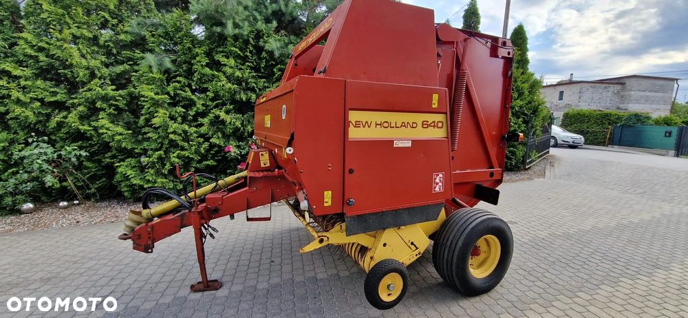 New Holland 640 Pasowa Szeroki podbieracz - 1