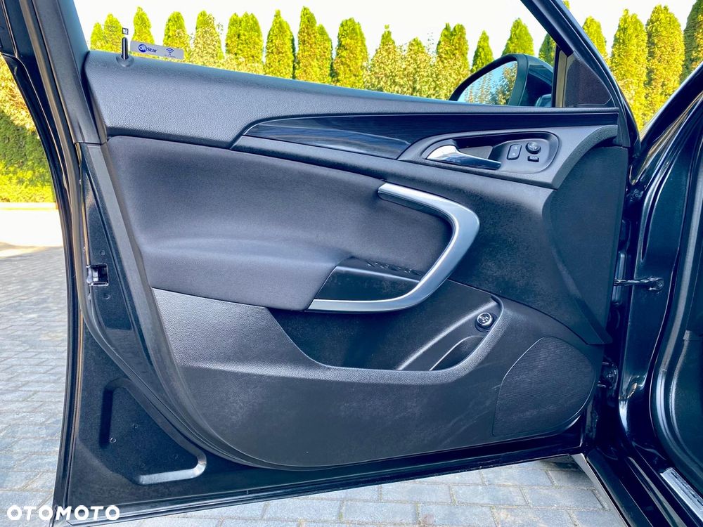 Opel Insignia - 19