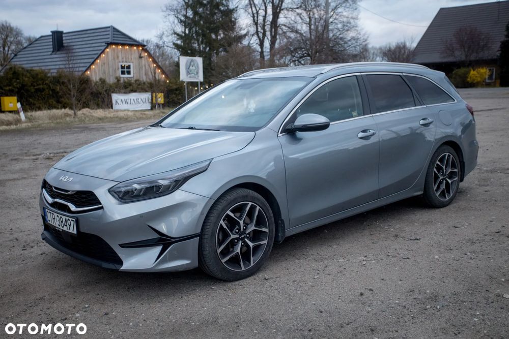 Kia Ceed 1.5 T-GDI Business Line Plus - 1