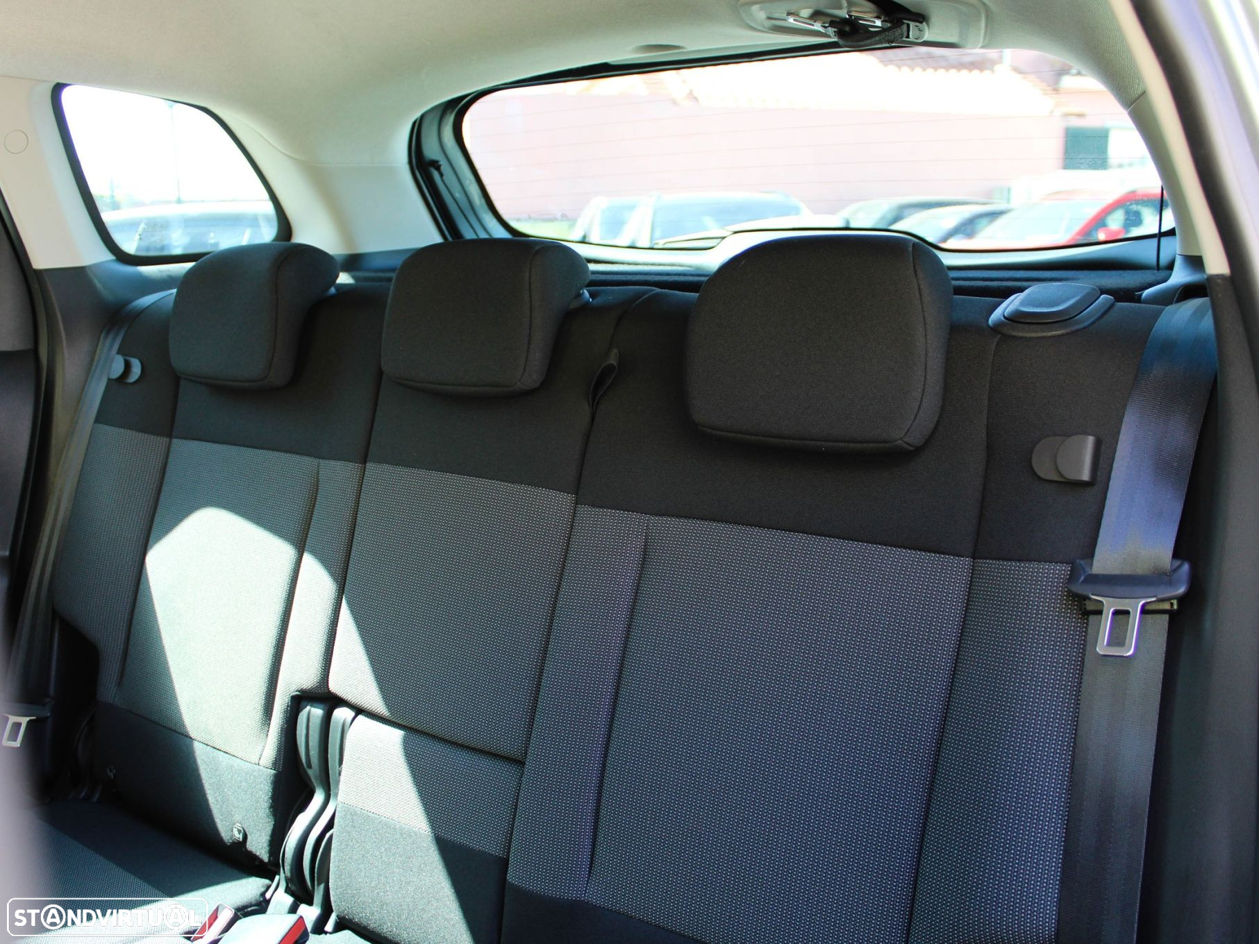 Citroën C3 Aircross 1.6 BlueHDi Feel - 39
