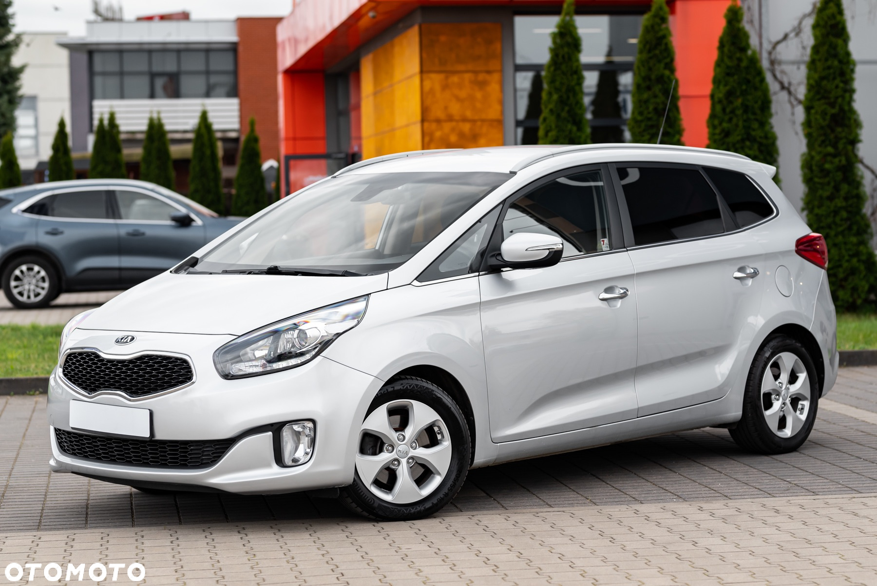 Kia Carens 1.7 CRDi L - 11