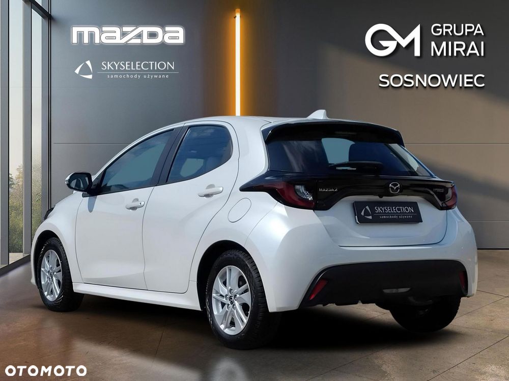 Mazda 2 - 4