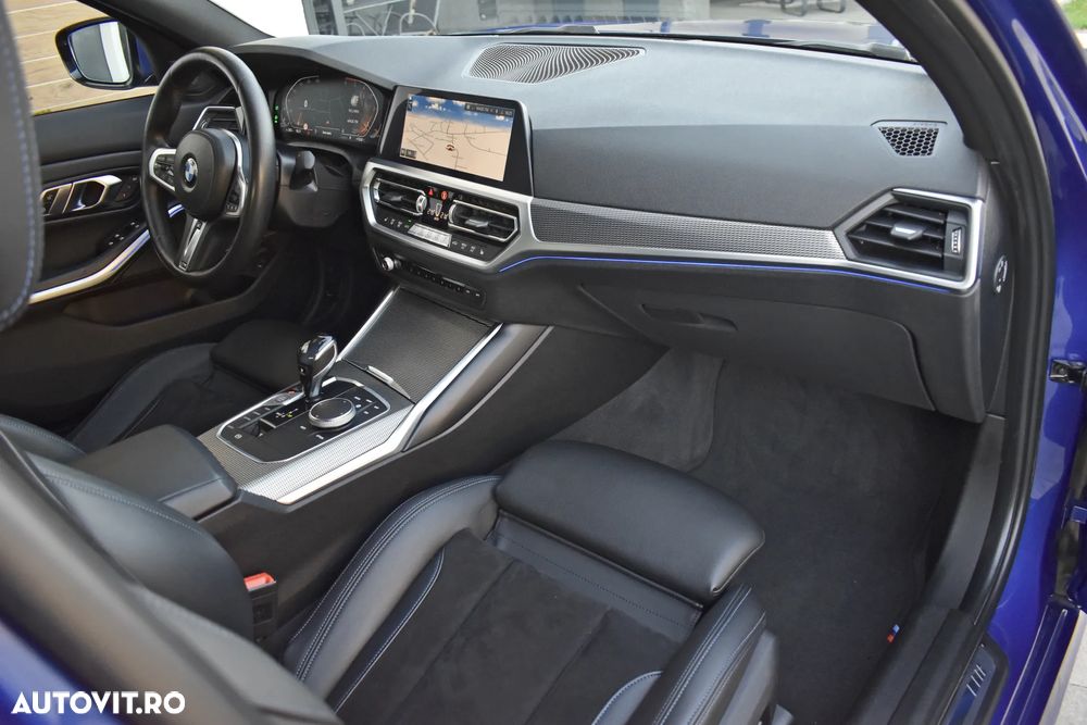 BMW Seria 3 320d xDrive AT - 12