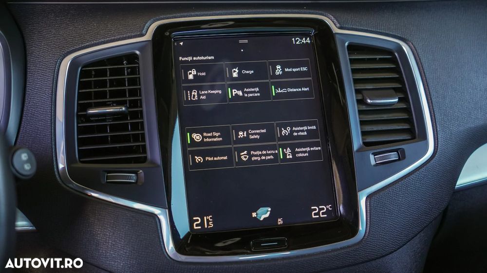 Volvo XC 90 - 13