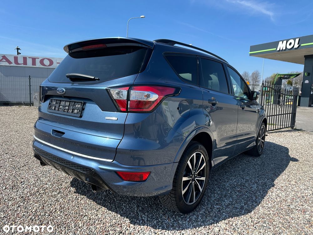 Ford Kuga 1.5 EcoBoost 2x4 ST-Line - 5