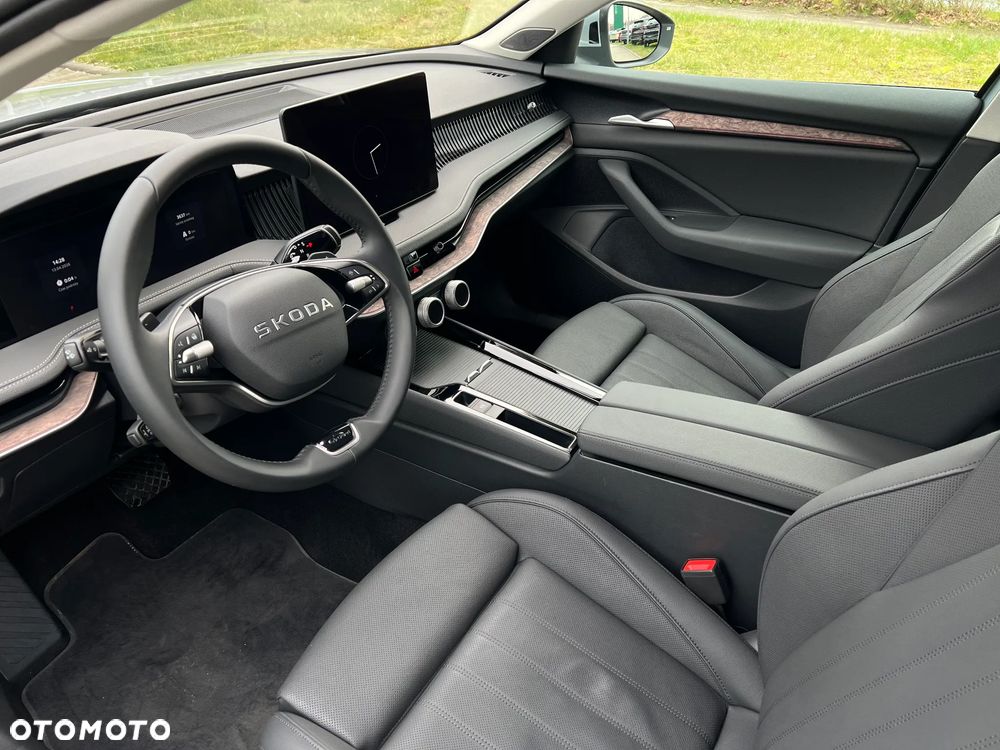 Skoda Superb 1.5 TSI Plug-in Hybrid L&K DSG - 6