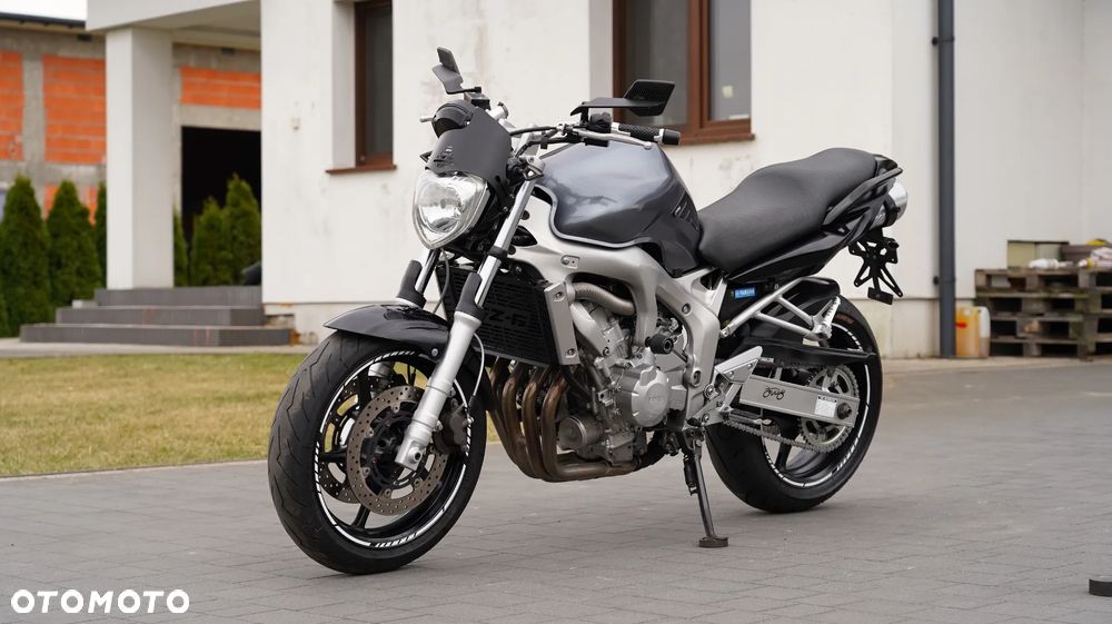 Yamaha FZ6 - 5