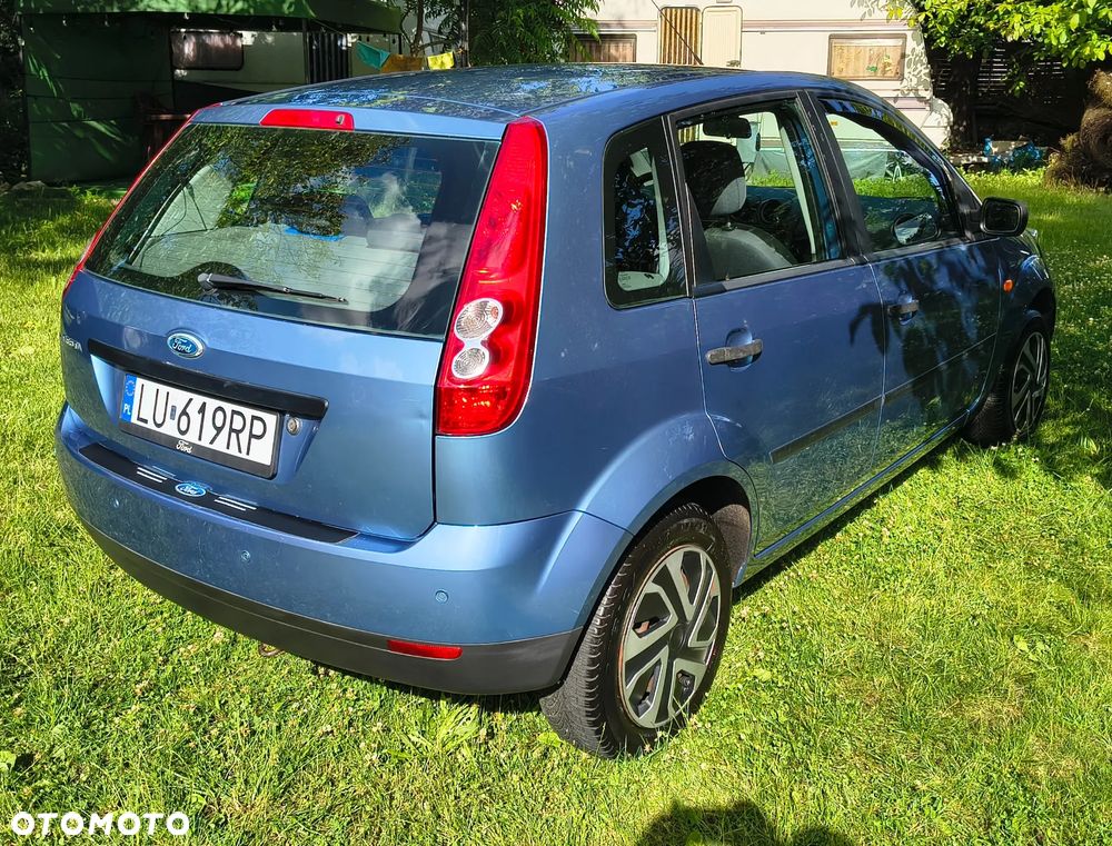 Ford Fiesta - 4